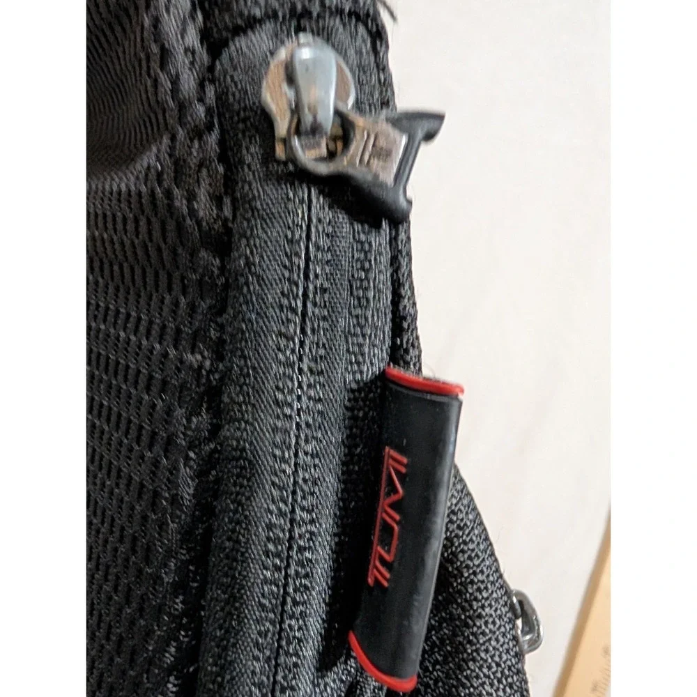 Gusset Expandable Tumi Tech Backpack Rucksack Bag T-Tech 5516 Black